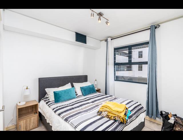 2 BEDROOM APARTMENT TO LET IN MILNERTON CENTRAL
